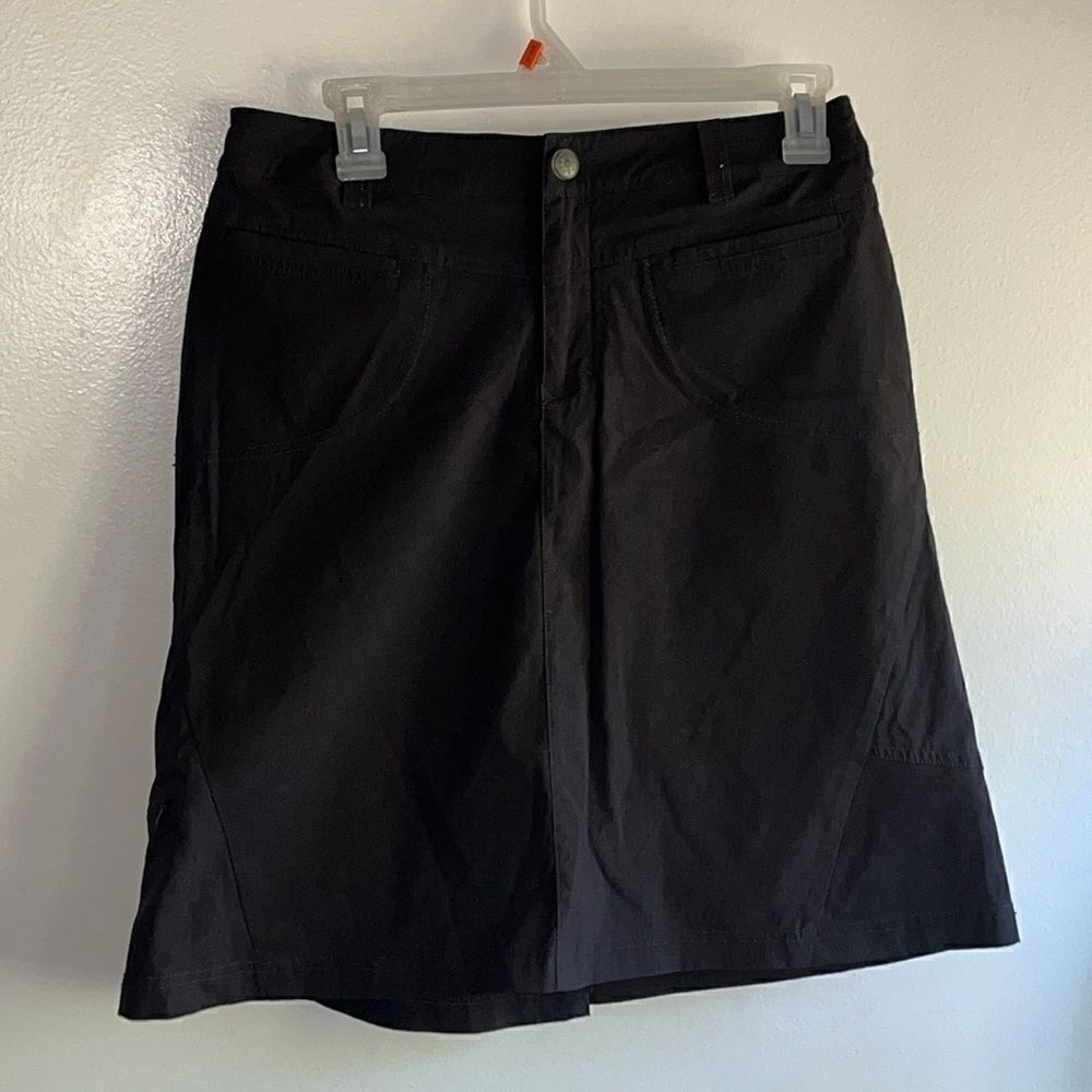 EXCELLENT CONDITION WOMEN’S SIZE 6 ATHLETA HIKING/TRAVEL NYLON STRETCH SKIRT - Picture 2 of 7